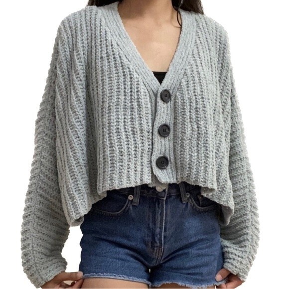 Urban Outfitters Mint Oversize Batwing Dolman Sleeve Knit Crop Cardigan Sweater - Picture 1 of 6